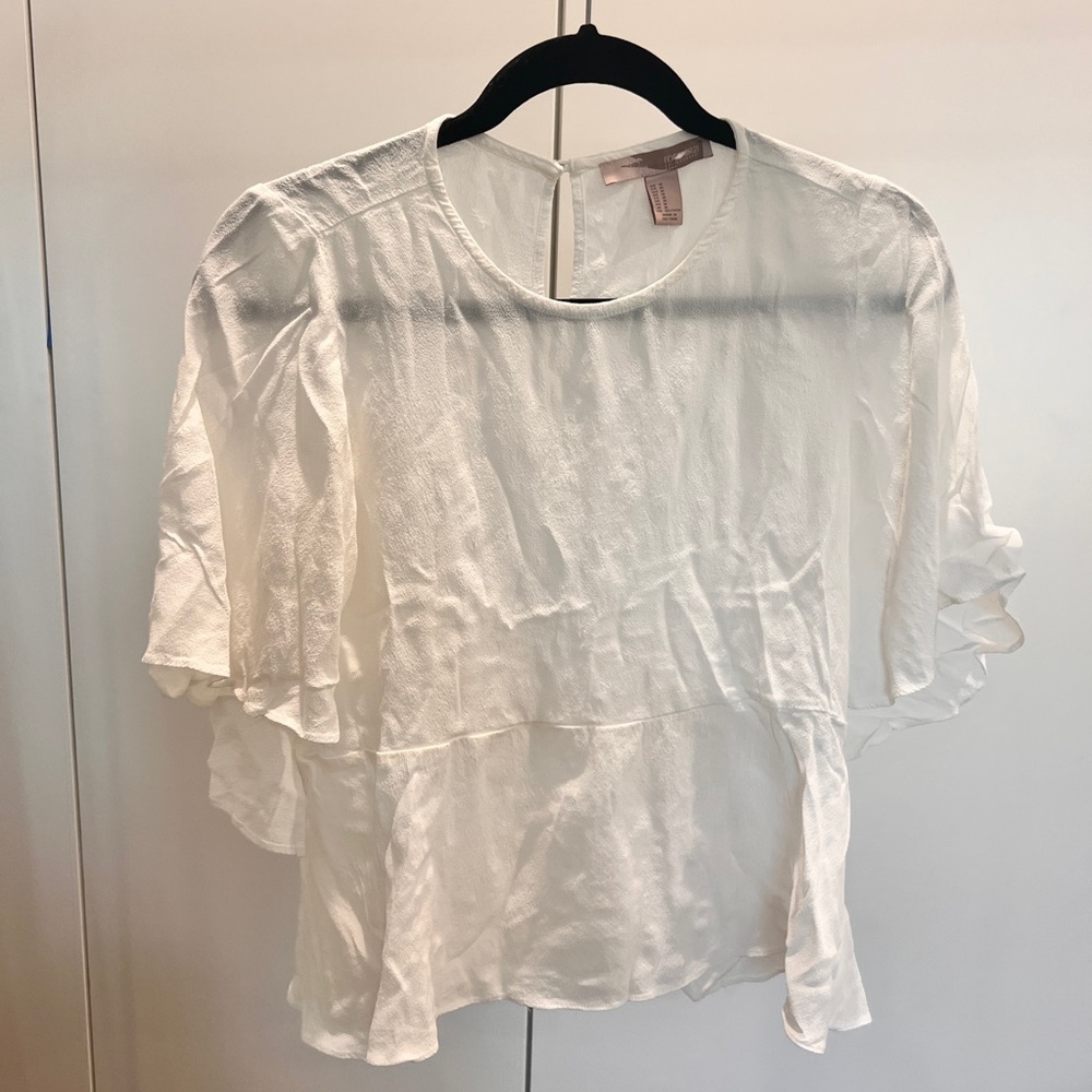 Forever 21 Cream Ruffle Sleeve Blouse